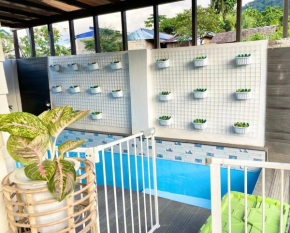 Cest La Vie in San Franz - Entire House with BBQ and Pool